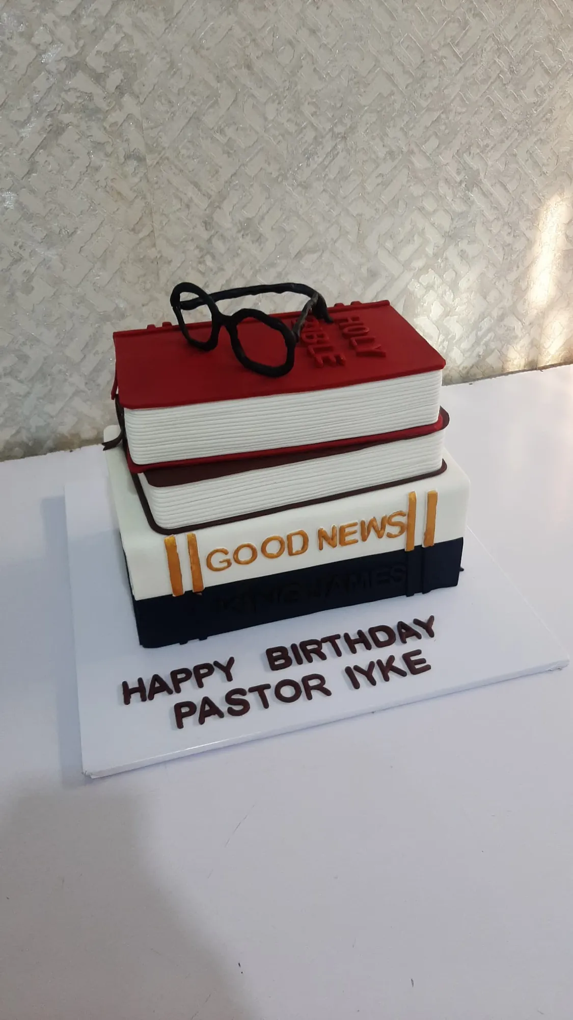Custom Design Cake